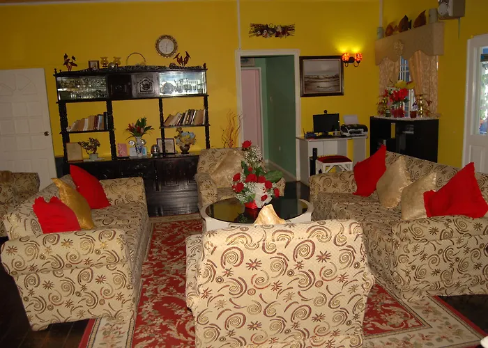 Pinkhibiscus Hotel